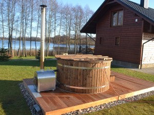 Bain nordique en bois